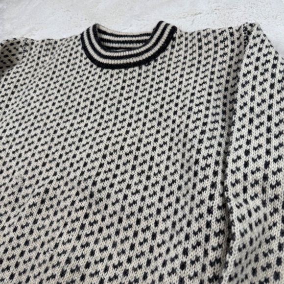 LL Bean Sweater Women's Medium Vintage Norway Birdseye Heavy Wool Sweater - Picture 2 of 8